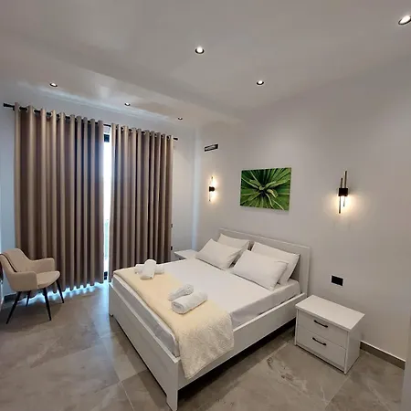 Palma Villa Berat